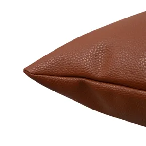 Funda de cojín de cuero sintético marrón con patrón de litchi detalle de esquina, decoración