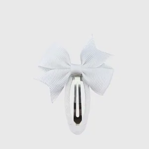 Cute white bow hair clip for girls, sweet pastoral style fabric wrapped snap hairpin detail.