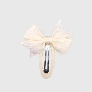 Cute white bow hair clip for girls, sweet fabric wrapped snap clip hair accessory daily wear.