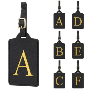 Schwarzes PU-Leder Kofferetikett mit goldenen Stickbuchstaben, tragbares Reise Namensschild Unisex.