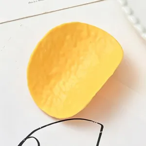 Jolie pince à cheveux chips de pomme de terre jaune PVC drôle nourriture snack épingle