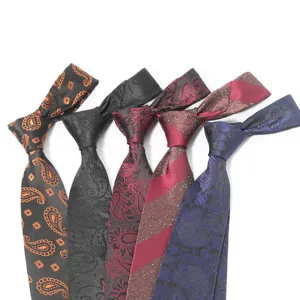 Men business vintage paisley necktie 8cm polyester formal suit neck tie detail display