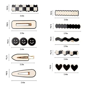 Black and white checkered hair clips set, minimalist cute duckbill clips for women daily.