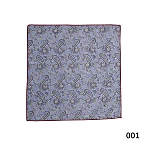Vista detallada de pañuelo de bolsillo paisley azul para hombre, pañuelo vintage.