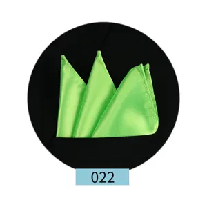Pañuelo de bolsillo verde brillante para traje de hombre vista de detalle 22x22
