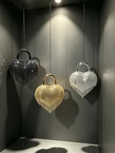 Sac de soirée cœur en strass avec poignée à franges sac à main de luxe pour femme