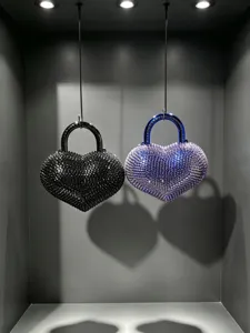 Borsa da sera a cuore con strass cristallo mini borsa a spalla in acrilico donna elegante chic