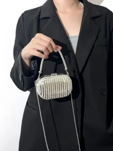 Elegante Acryl Abendtasche mit Strass verziert, modische Kette und glitzerndem Griff.