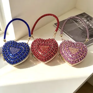 Elegante Strass Herz Abendtasche Mini Metallkette Umhängetasche für Damen Detail Ansicht