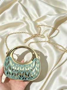 Elegante Halbmond Abendtasche mit goldenem Ringgriff, Glitzer Gitter und Kette für Damen.