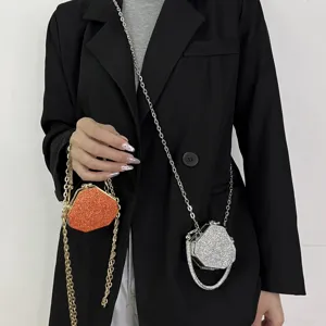 Glitzernde Strass Sechseck Kette Mini Tasche Detail, elegante Damen Abendtasche Neu.