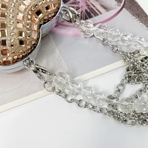 Elegante Herz Strass Mini Abendtasche mit Kristallperlen Kette, luxuriöses Modeaccessoire.