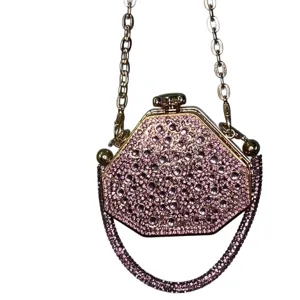 Elegante Damen Abendtasche mit Strass Steinen und Kette glitzernde Clutch Tasche Handtasche.