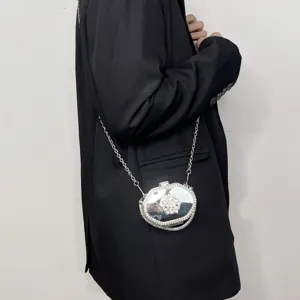 Modische Mini Strass Kette Umhängetasche, metallische Spiegel Clutch für Damen, schicke Partytasche.
