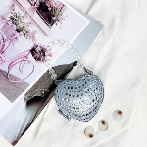 Herzförmige Strass-Abendtasche mit Perlenhenkel, glitzernde Mini-Umhängetasche für Damen.