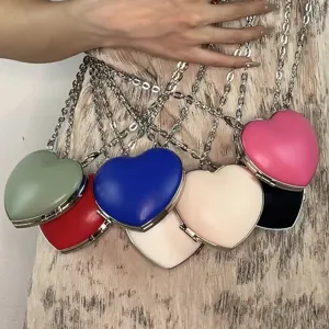 Herzförmige Mini Umhängetasche PU Leder süße Abendtasche Handtasche für Damen und Mädchen