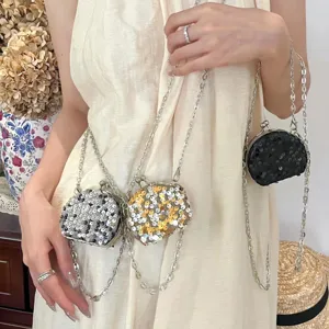 Modische luxuriöse Pailletten Ketten Umhängetasche für Damen glänzende Mini Umhängetasche.