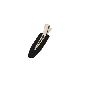 Seamless duckbill hair clip for makeup and styling, black and metal minimalist design detail
