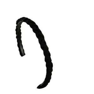 Black braided headband for women, stylish daily hair accessory, comfortable hair hoop.