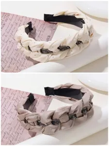 Strass gevlochten haarband voor vrouwen, elegante hoge haarhoepel, stijlvol accessoire beige.