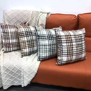 Chenille plaid throw pillow cover decorative cushion case for living room and bedroom sofa bed.