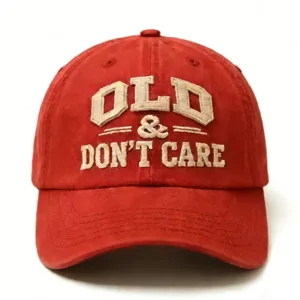 Cappello da baseball in cotone lavato rosso con ricamo retrò, ideale per protezione solare all'aperto.