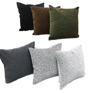 Set de housses de coussin minimalistes modernes, taie décorative carrée pour le salon.