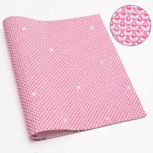 Hoja de diamantes de imitación autoadhesiva rosa envoltorio de cristal para manualidades
