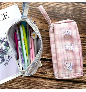 Große Kapazität karierte Federmäppchen süße ästhetische Schreibwaren Tasche für Schule.