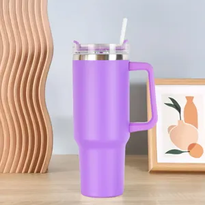40oz isolierter Edelstahl Becher mit Griff und Strohhalm, lila Reisebecher fur Auto Becherhalter.