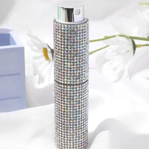 Flacone atomizzatore di profumo con strass ricaricabile, mini spray portatile da viaggio.