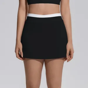 Jupe de sport taille haute couleur contraste avec ceinture nervure faux deux pieces.