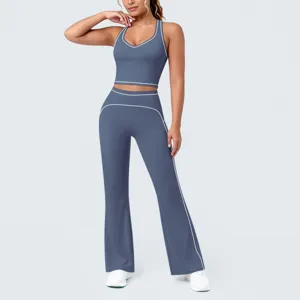 Ensemble de yoga moulant et évasé à lignes contrastées, vue détaillée pour fitness femme.