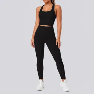 Detailed view of the black seamless yoga set, highlighting the stretchy fabric and stylish back.