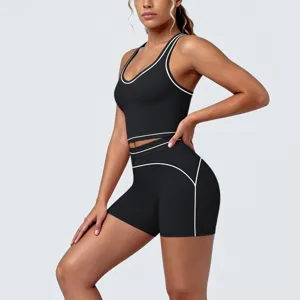 Black contrast piping two-piece sports yoga set, ideal for fitness, running and active workouts.