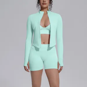 Seamless activewear 3-piece set detail view, featuring zip jacket, sports bra, and shorts.