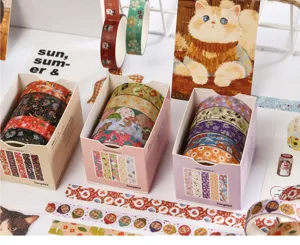 Set von dekorierten Washi Tapes Box für Scrapbooking DIY Handbuch Collage Dekoration