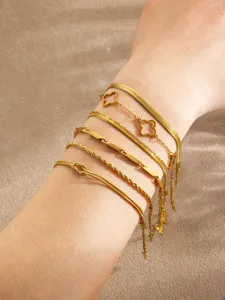 Ensemble de bracelets de chaîne de serpent de trèfle empilés multicouches en acier inox.