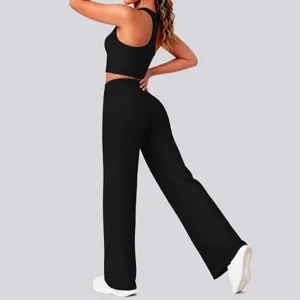 Schwarzes einfarbiges Nylon Racerback Sport Yoga Crop Top und weite Hose Set Detailansicht