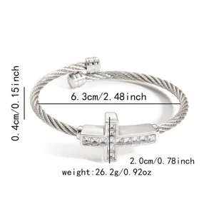 Edelstahl Draht Kabel Armreif mit Kreuz Zirkonia Kristall Detail und Messung Spezifikation.