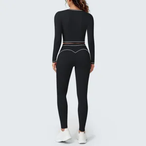 Black long sleeve yoga set with white contrast piping fitness activewear workout sportswear