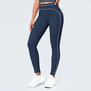 Mallas de yoga de tiro alto azul oscuro con costuras blancas para deporte y fitness.