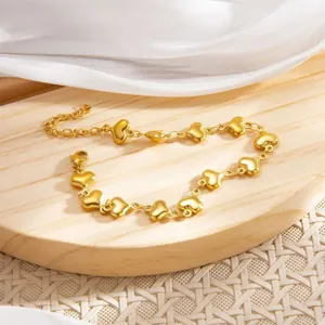 Μινιμαλιστικό χρυσό βραχιόλι με καρδιές για γυναίκες, κομψό και ρυθμιζόμενο.