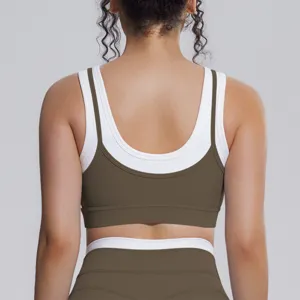 Soutien-gorge de sport côtelé bicolore faux deux pièces pour le yoga, le fitness et l'entraînement.