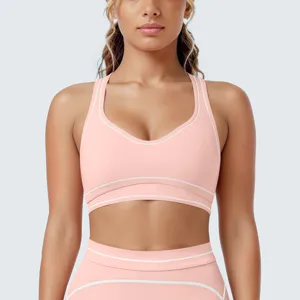 Roze colorblock geborstelde sport-bh, ademend U-rug design voor hardlopen, fitness en yogakleding.
