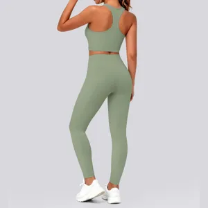 Back view detail of solid color high waist yoga set, seamless athletic fitness gym two-piece.