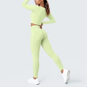 Detailed view of the back of the seamless long sleeve crop top and high waist yoga pants.