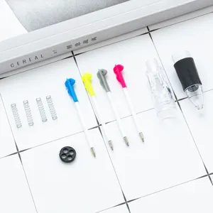 Mini stylo a bille quatre couleurs kit de pieces de montage DIY avec recharges et coque