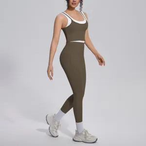 Two-piece yoga set featuring a contrast tank top and high-waist leggings for fitness and running.