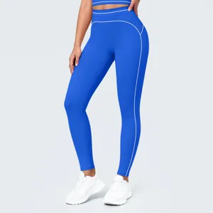 Leggings de yoga azules de tiza alta con costuras blancas contrastantes, conjunto sport.